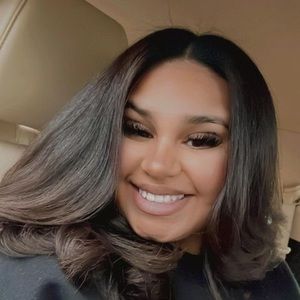 Meet your Posher, Ajhae